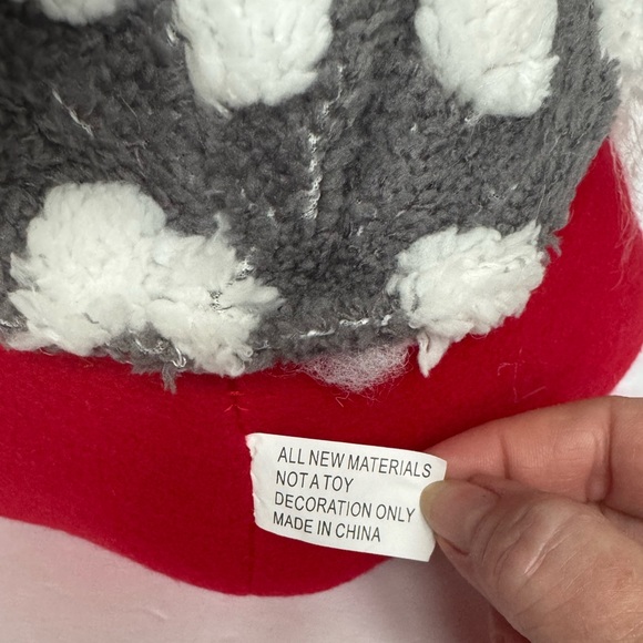 AUDREY'S Siting Gnome Red Pants Gray Dot Hat Holiday Christmas NEW Decorative - Picture 9 of 9